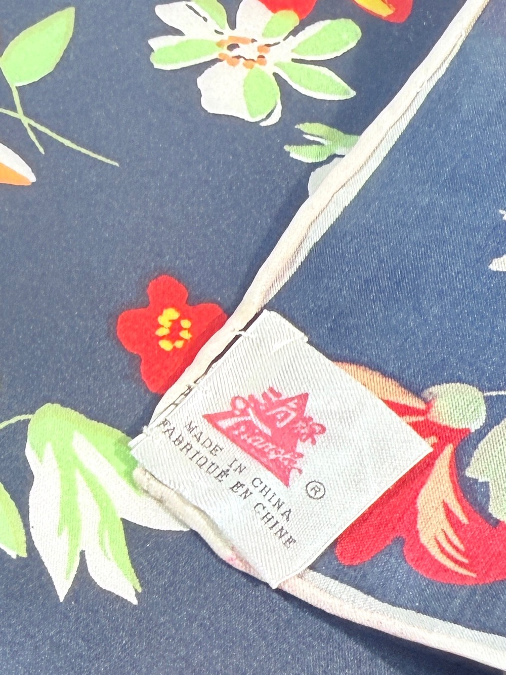 Esprit Vintage 100% Silk Floral Square Scarf Navy Red 16x16 - Picture 6 of 8